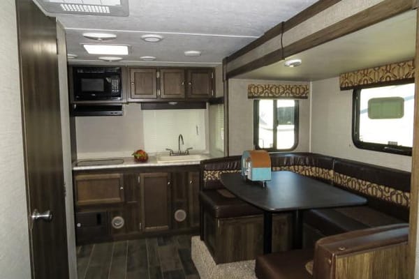 JR Keystone Bullet Crossfire Travel Trailer