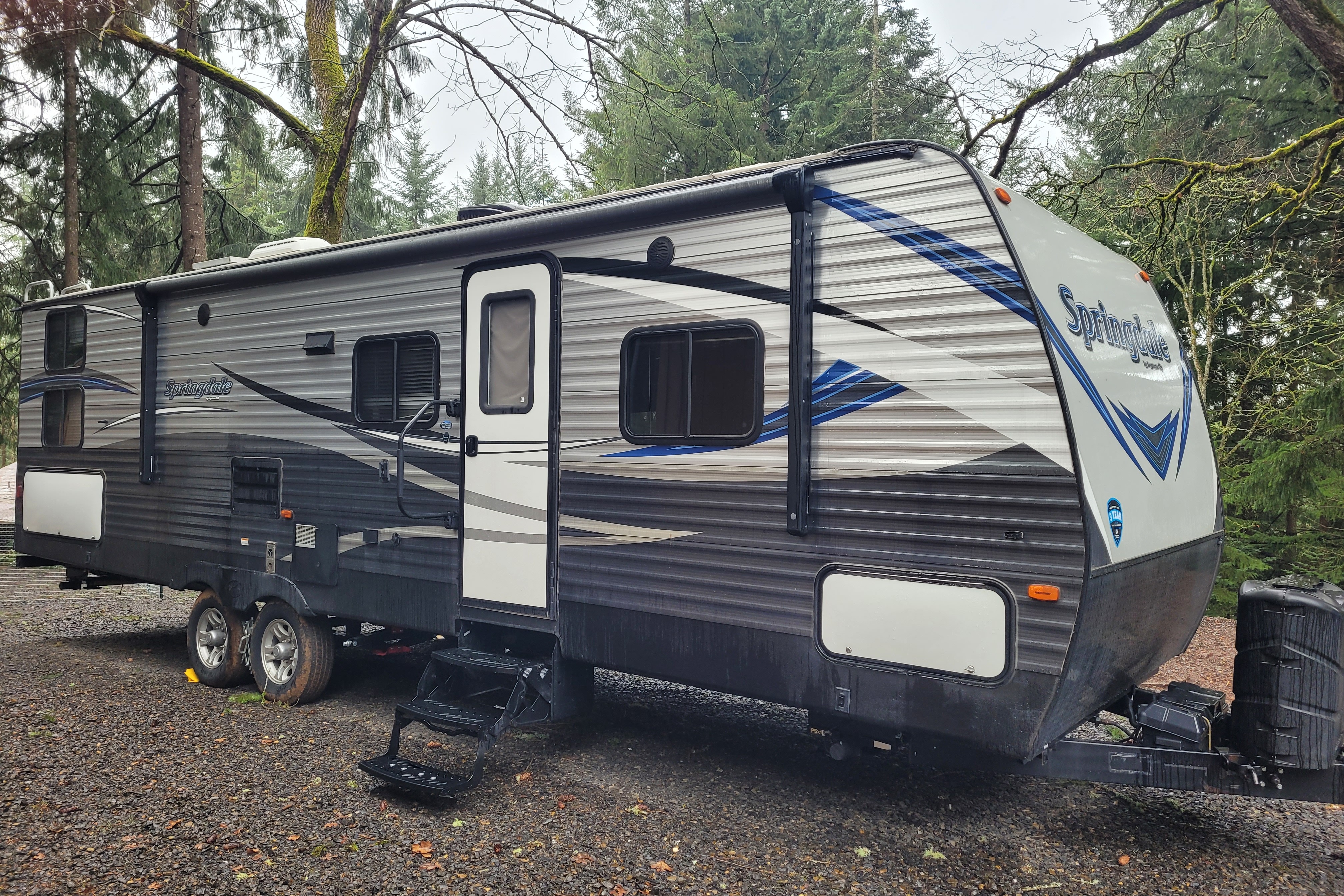 Dwayne's Keystone Springdale 270BHWE Travel Trailer