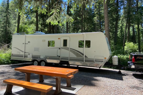 Okanagan 28 ft Bunkhouse Trailer *We only deliver!