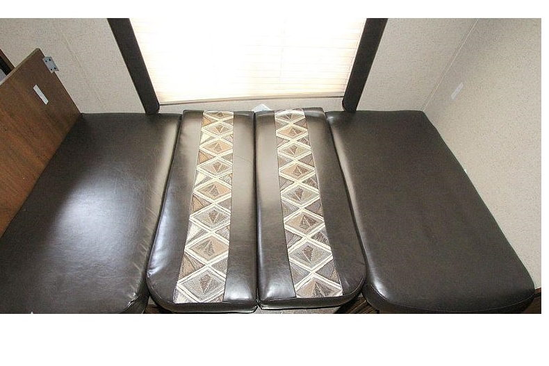 Jayco Jay Flight 26BH Travel Trailer