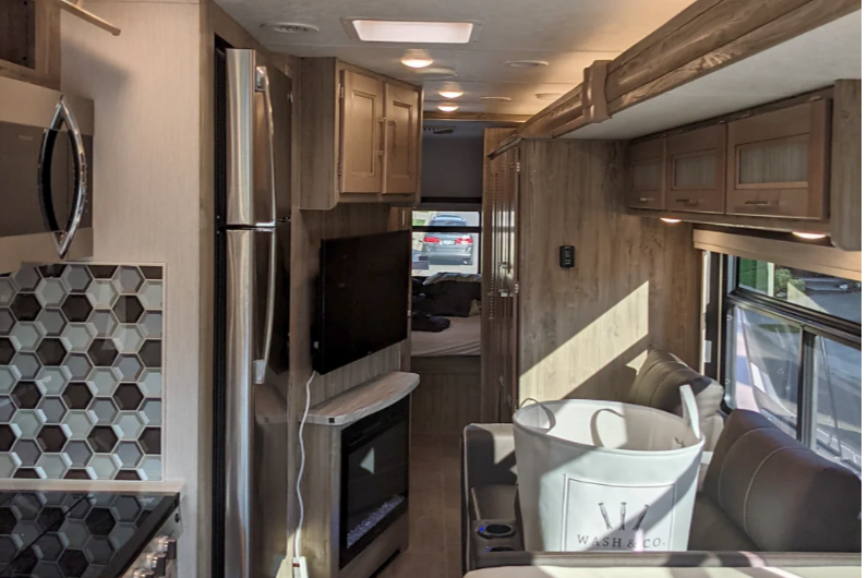 Coachman Encore Class A - Fully Stocked