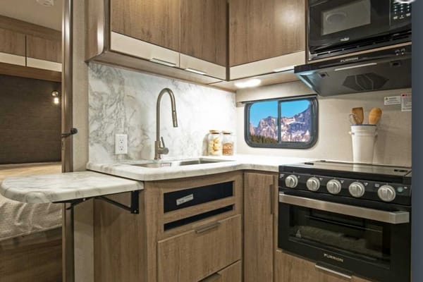Maria's Grand Design Imagine Travel Trailer