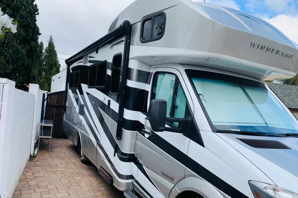 Eugene's Winnebago Navion Class C