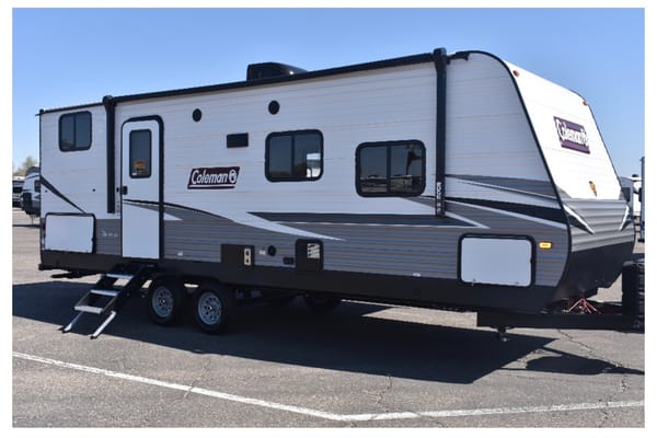 Brand New Coachmen Lantern Travel Trailer