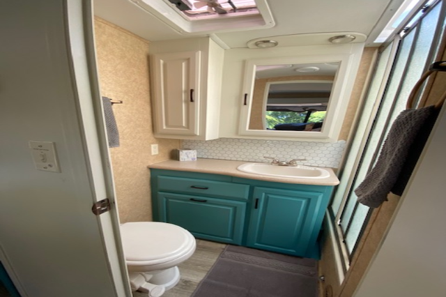 J&C Forester 3171DS11C10499 Class C