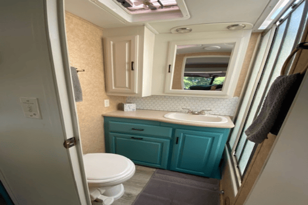 J&C Forester 3171DS11C10499 Class C