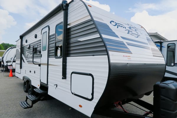 2022 Open Range 26bhs Travel Trailer