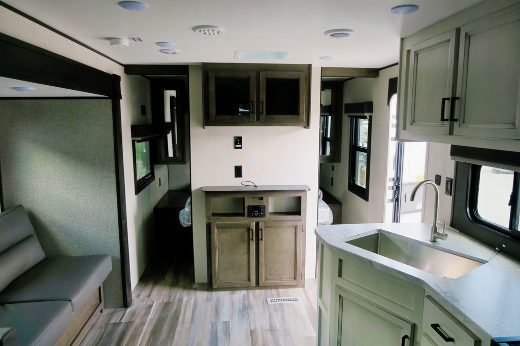 2022 Open Range 26bhs Travel Trailer