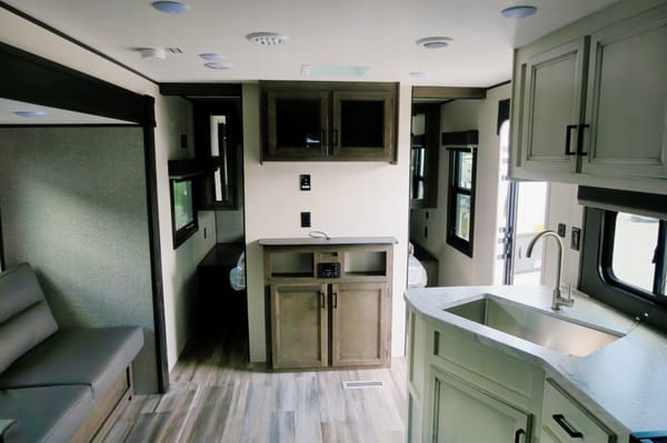2022 Open Range 26bhs Travel Trailer