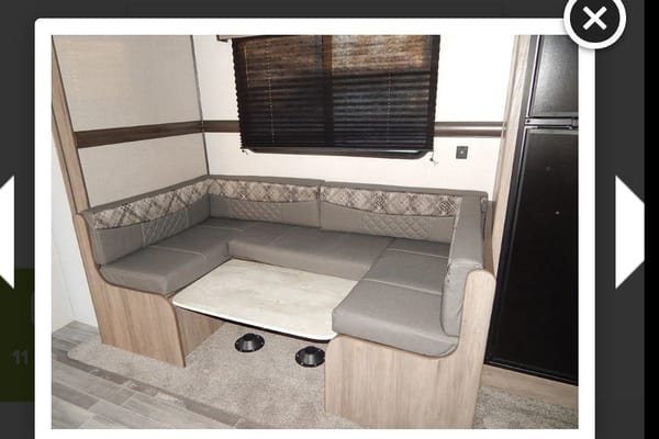 Ramon's Yes Zinger lite Travel Trailer