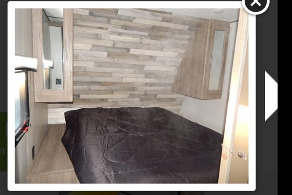 Ramon's Yes Zinger lite Travel Trailer