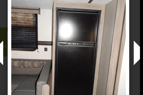 Ramon's Yes Zinger lite Travel Trailer