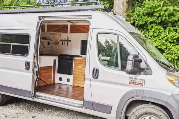 Cabin on Wheels - Promaster 3500