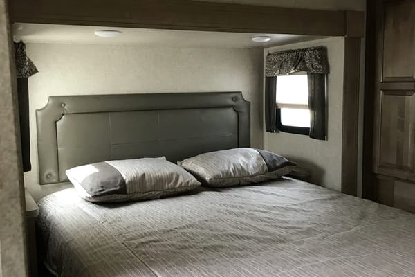 Lucie Chalet VR
