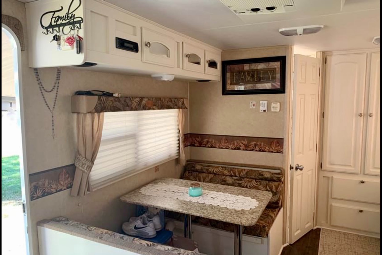 Jaimie's Starcraft Star travel 18SB Hybrid