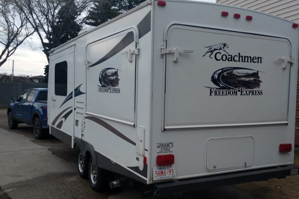 Kermit's Coachman Freedom Express Hybrid