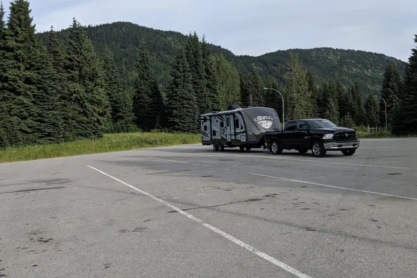 Lorah's Maple Country Crossroads Travel Trailer