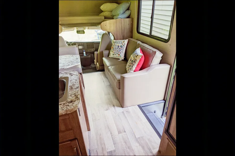 Jayco RedHawk Class C
