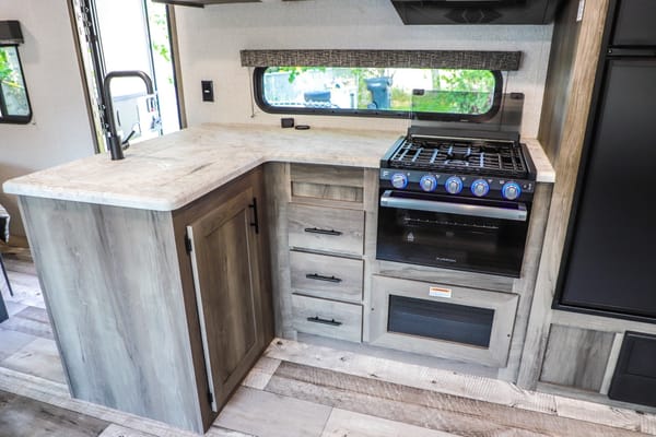 KZ Sportsman SE Travel Trailer 261BHKSE