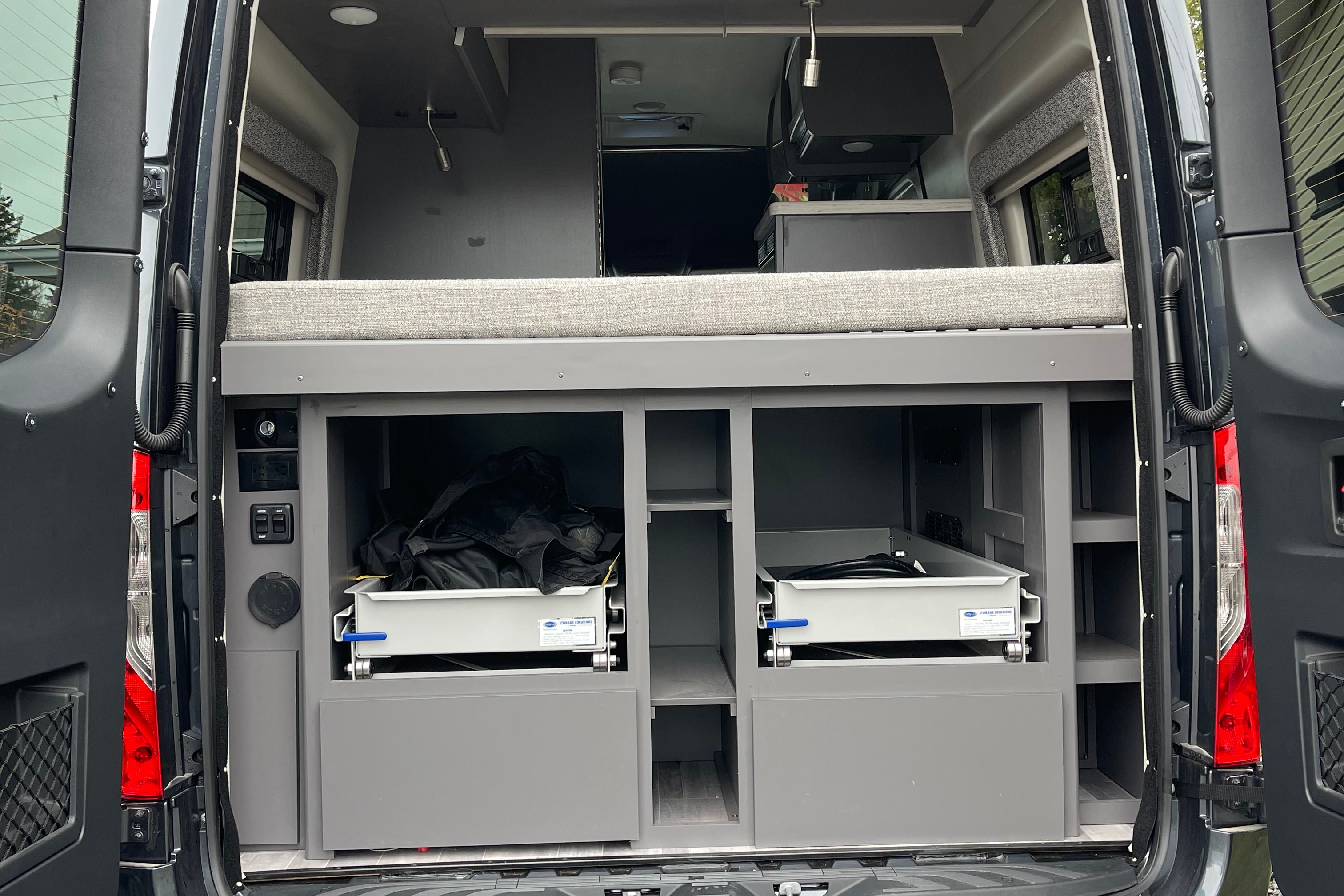 La Sunset Mercedes Sprinter 2022