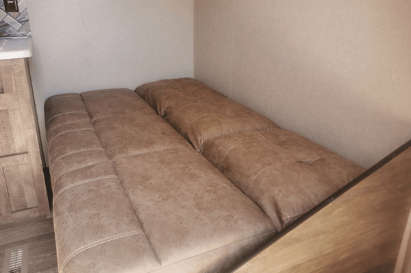 2019 Palomino Puma XLE