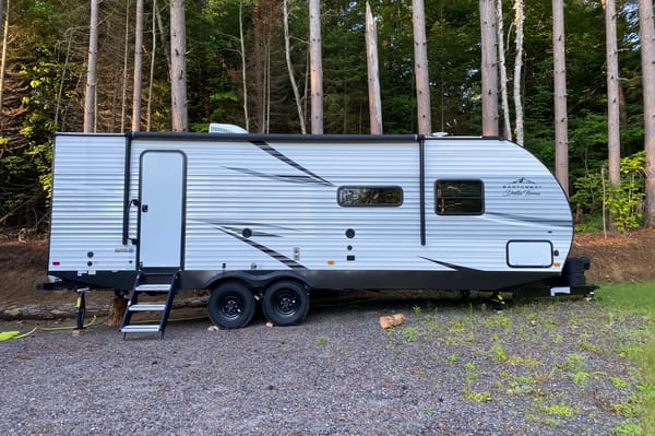 Claire's East to west East to West Travel Trailer