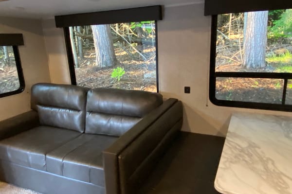 Claire's East to west East to West Travel Trailer