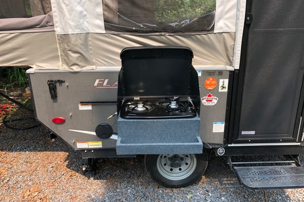 Patrick's Flagstaff 176 Tent Trailer