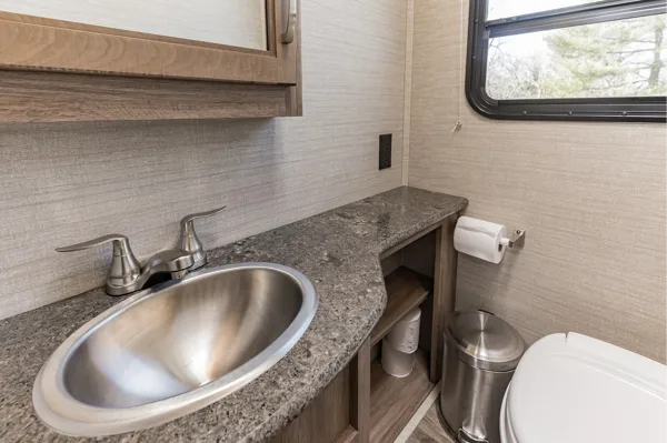 JACKIE - 2020 Jayco Redhawk