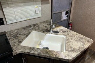Forest River Cherokee Grey Wolf 29VT Travel Trailer