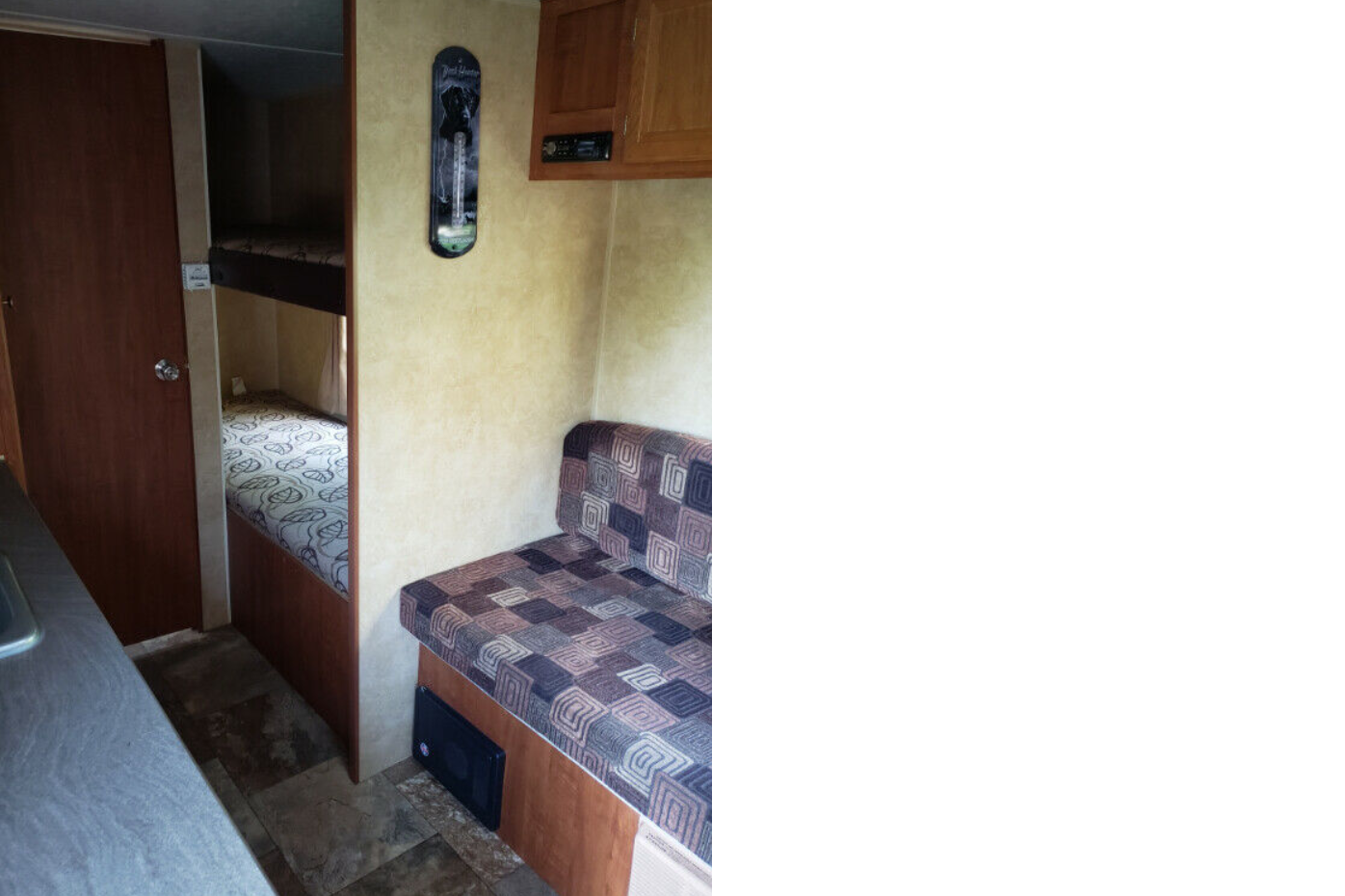 SUV & MINIVAN towable. GVWR under  3500lbs 4&7 pin. Bunk bed  Jayco Jay flight swift   Trailer