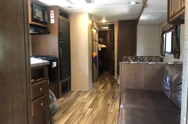 2016 Shasta Flyte 3150k Bunk Model