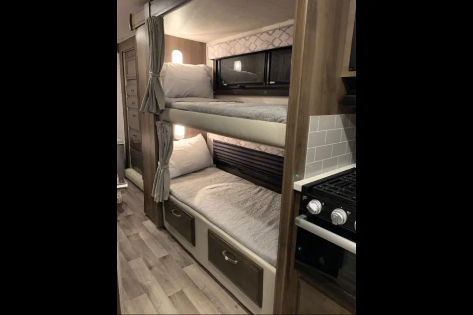 Todd's Jayco RedHawk Class C