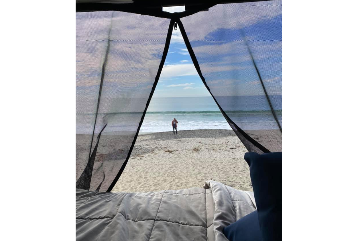 Winnebago Solis - Your Home to Roam (Winnebago Solis, 6 seatbelts, sleeps 6) - Irvine King