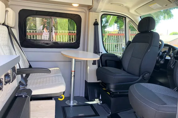 Winnebago Solis - Your Home to Roam (Winnebago Solis, 6 seatbelts, sleeps 6) - Irvine King