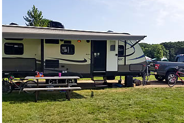 Executive Family Glamping