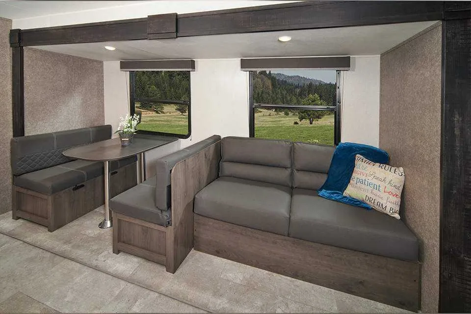 william's Jayco Starcraft 26BHS Travel Trailer