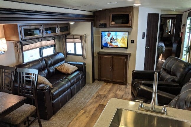 Raquel's Forest River Hemisphere Lite Travel Trailer