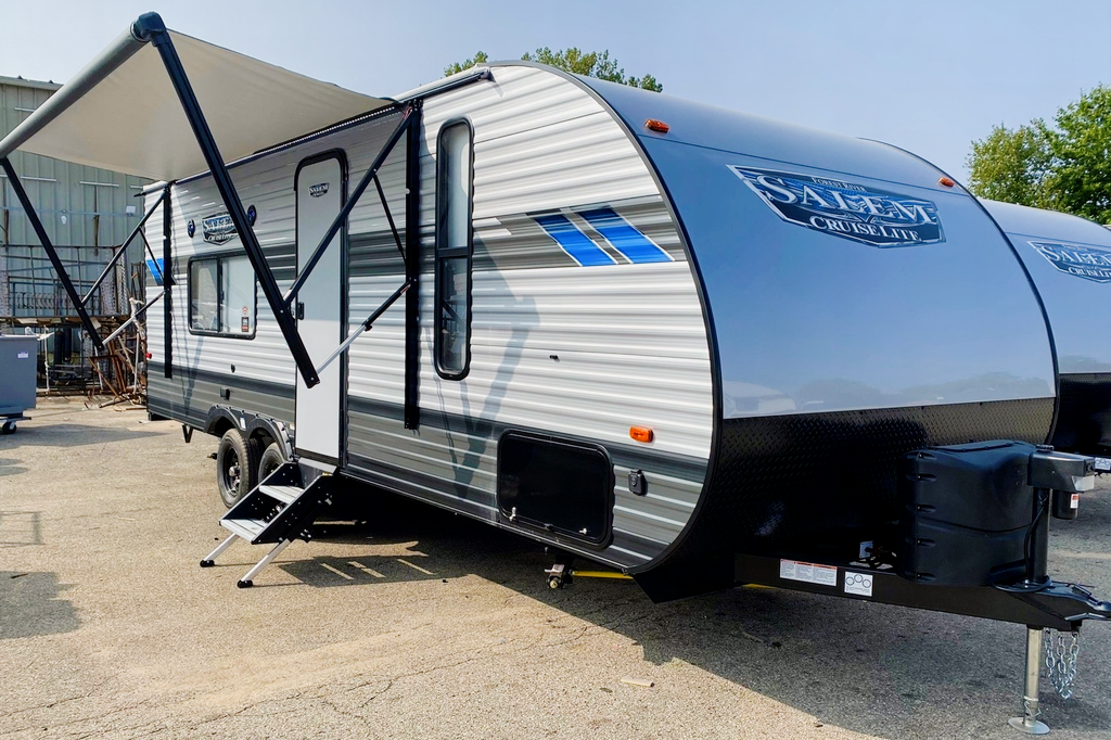 Gustavo's Forest River 241QBXL Travel Trailer 2020