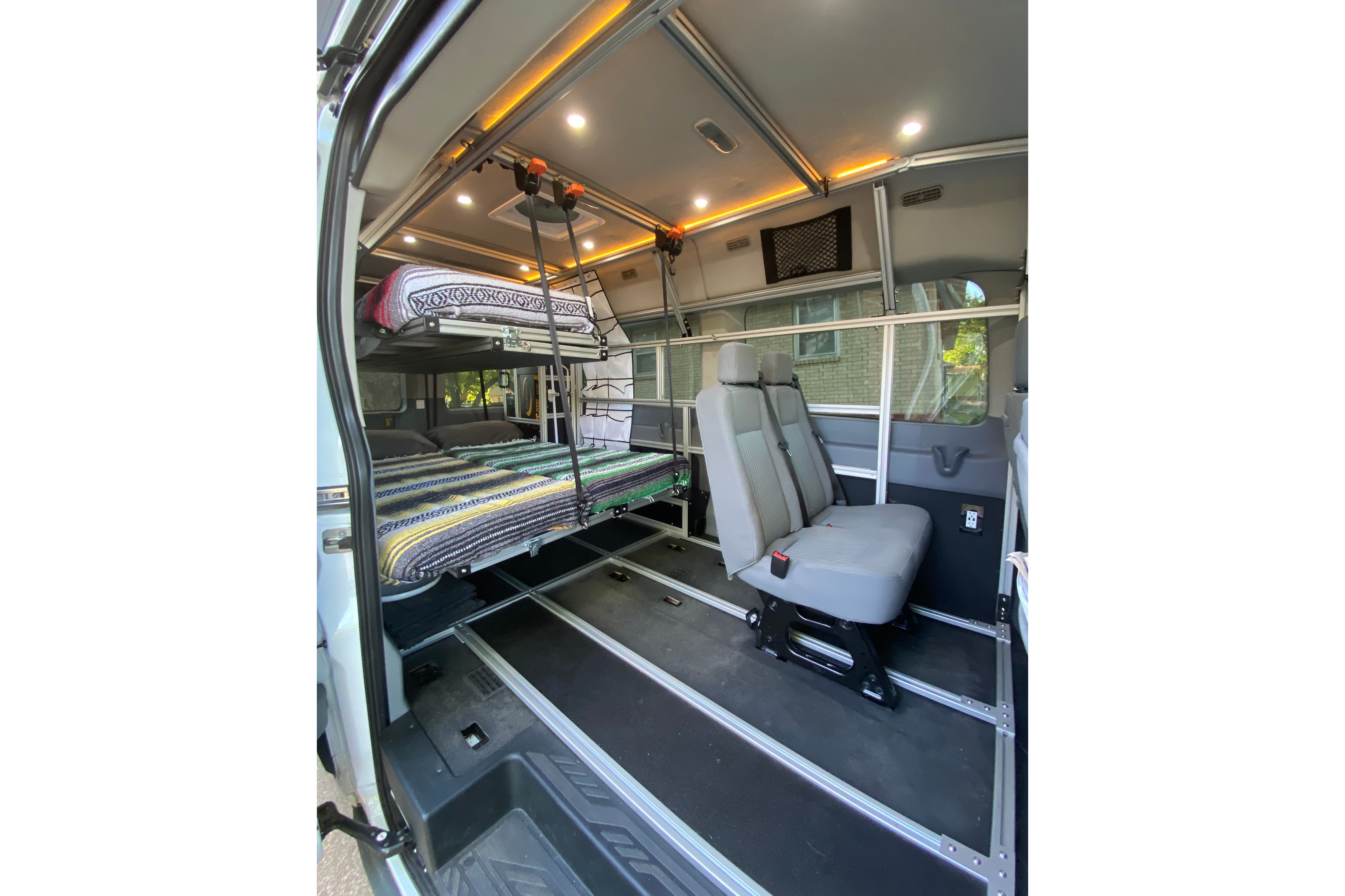"Vanadium" Adventure Van from VanDOit 
