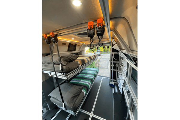 "Vanadium" Adventure Van from VanDOit