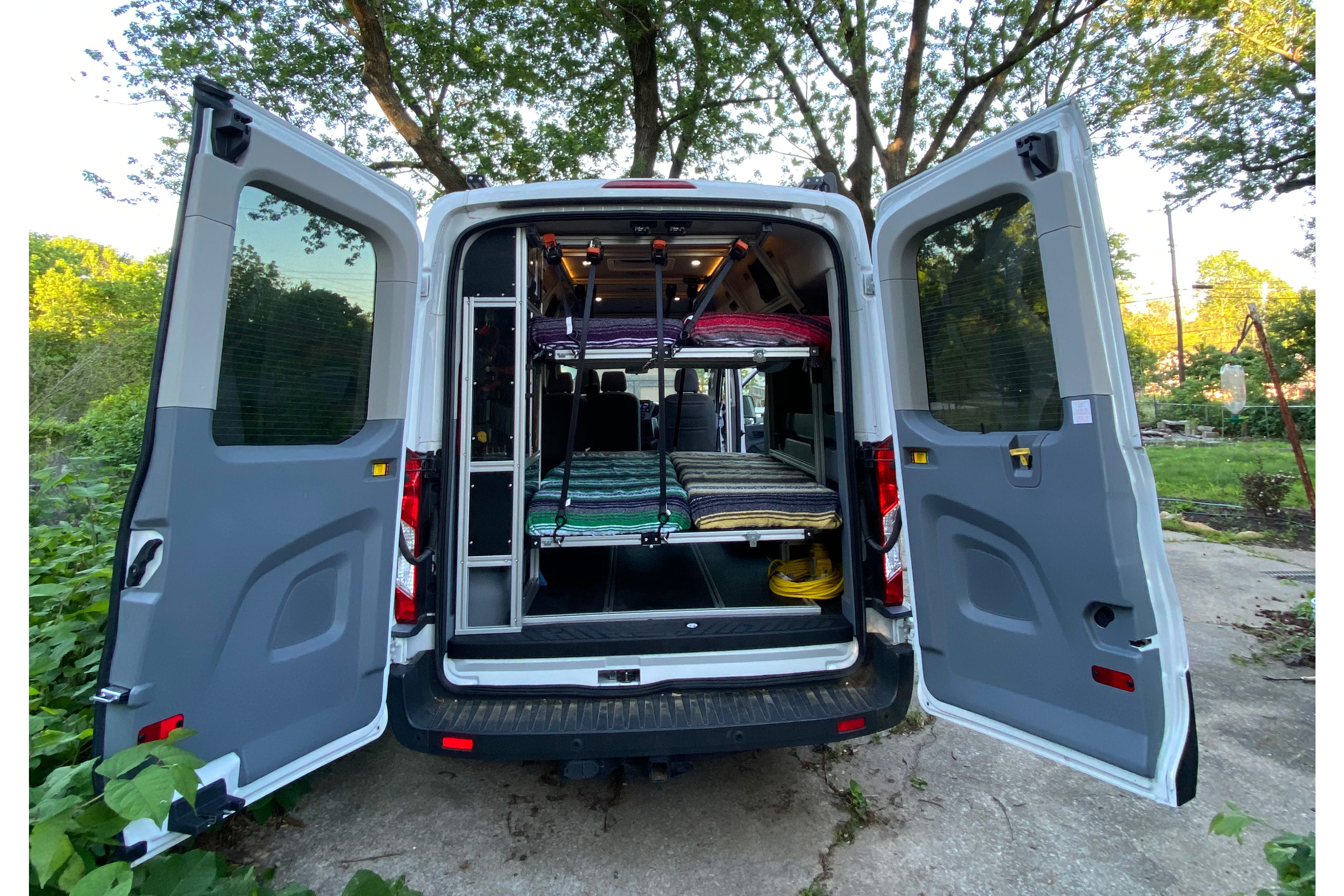 "Vanadium" Adventure Van from VanDOit 