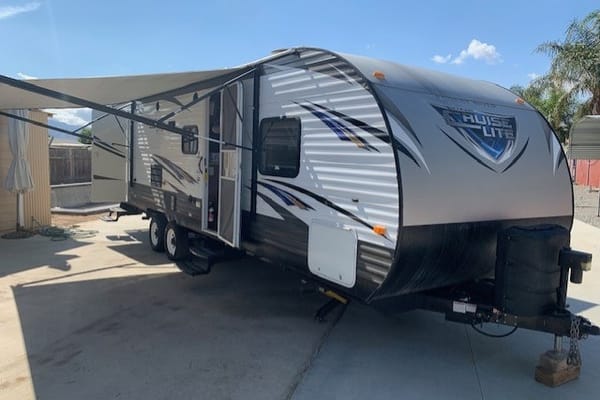Pete and Adi's Travel Trailer - Start Making Memories