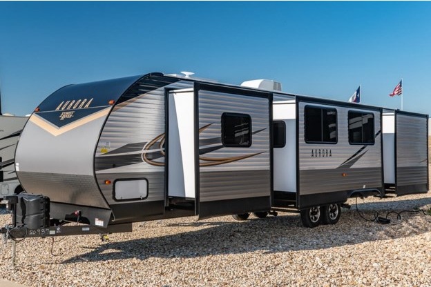 Tim's Aurora 34BHTS Travel Trailer