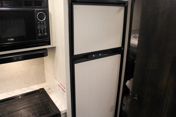 Catherine's Jayco Jay Flight SLX 224BH Travel Trailer