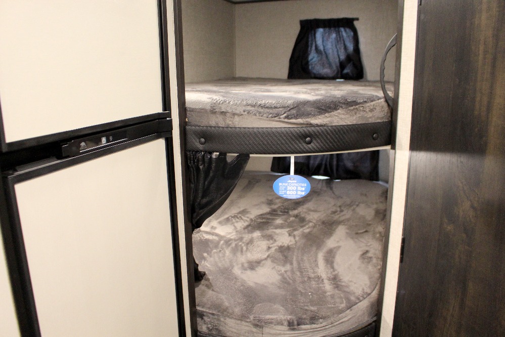 Catherine's Jayco Jay Flight SLX 224BH Travel Trailer