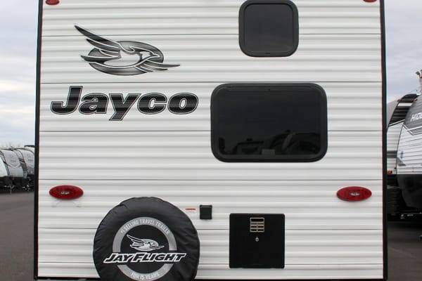 Catherine's Jayco Jay Flight SLX 224BH Travel Trailer