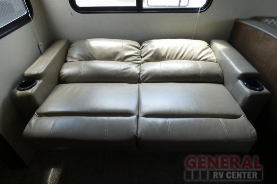 Sun Prime Time Avenger ATI Travel Trailer