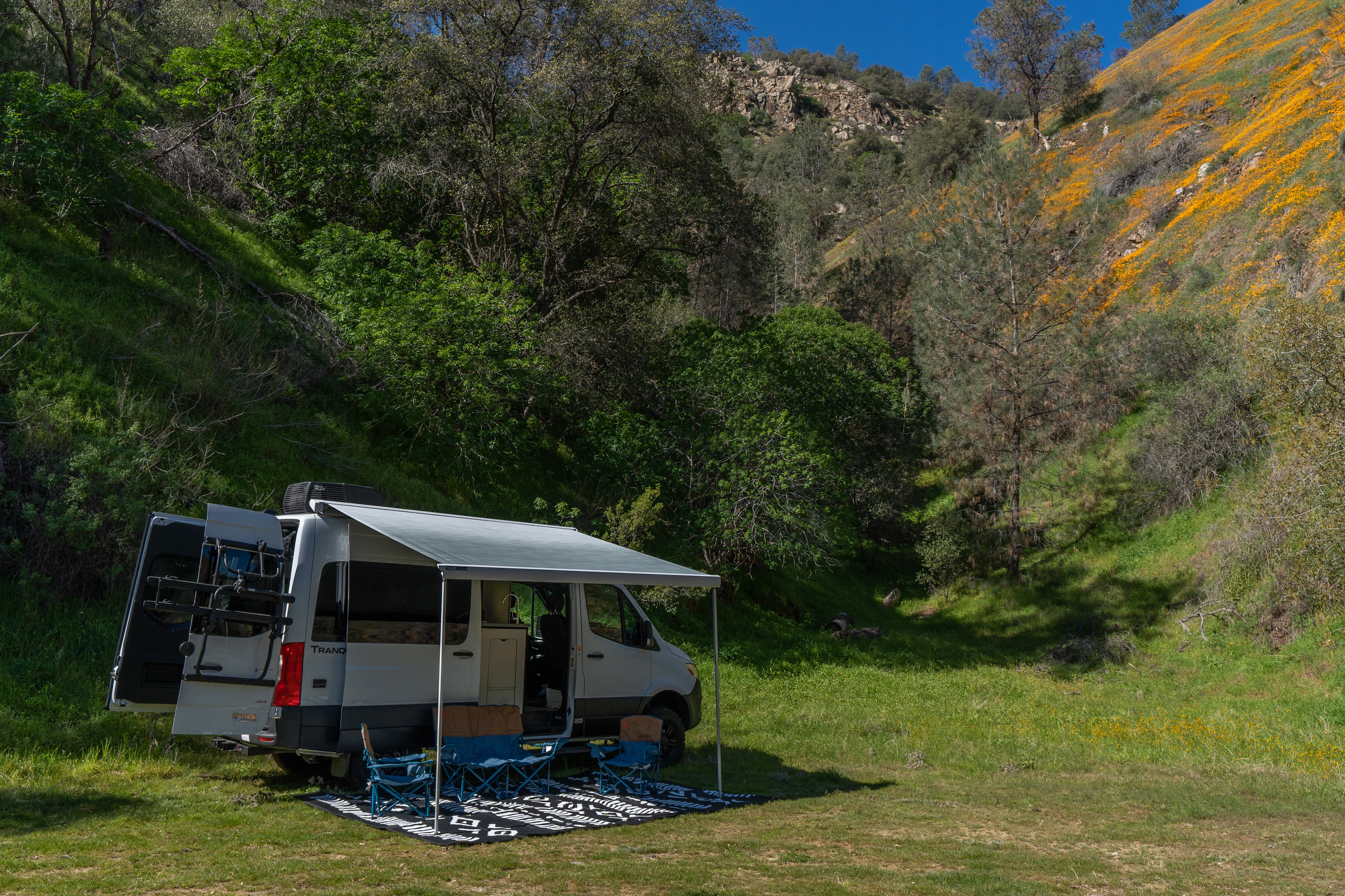 Ready to adventure! 2022 Thor Mercedes 4x4 Adventure van - 0ff-grid ready
