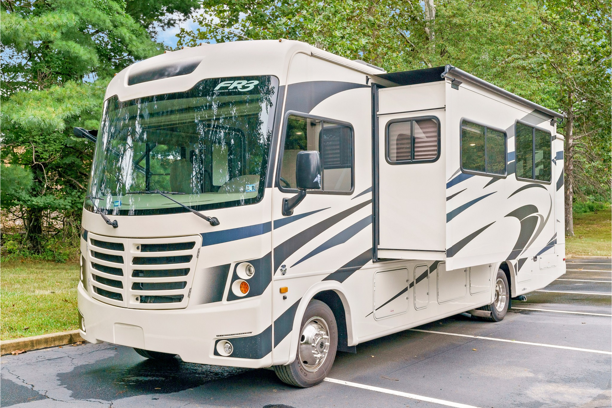 RV Francis - One of the best Class A RV's you are likely to find